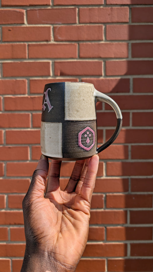 Medium White/Red Checkered Mug