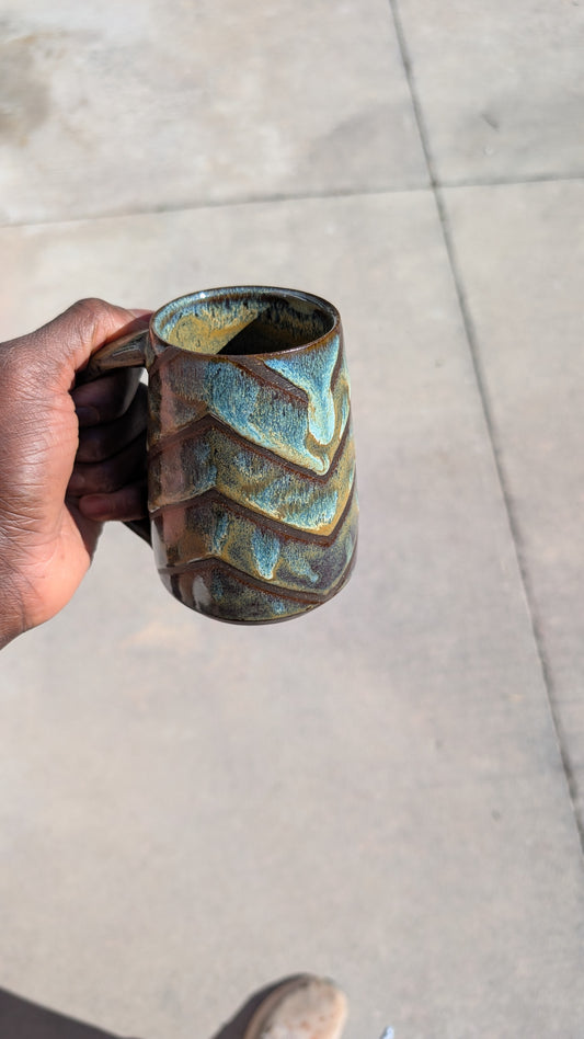 Large Zig Zag Drip Mug