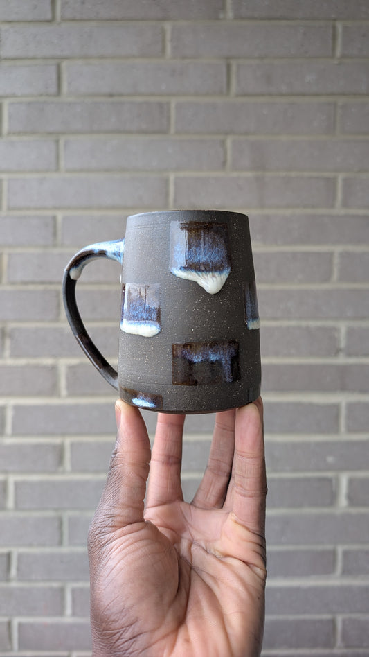 Small Checkered Drip Mug - (Large pattern)