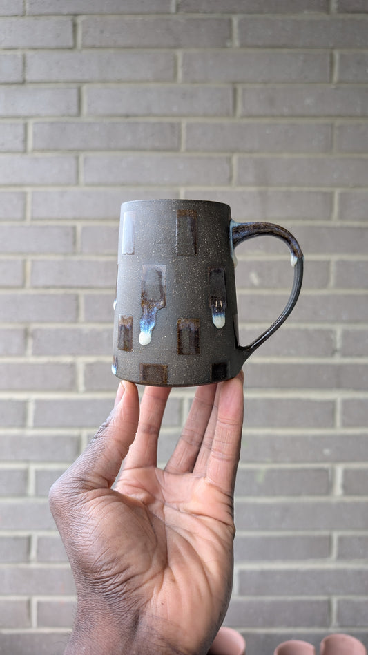 Small Checkered Drip Mug - (Small pattern)