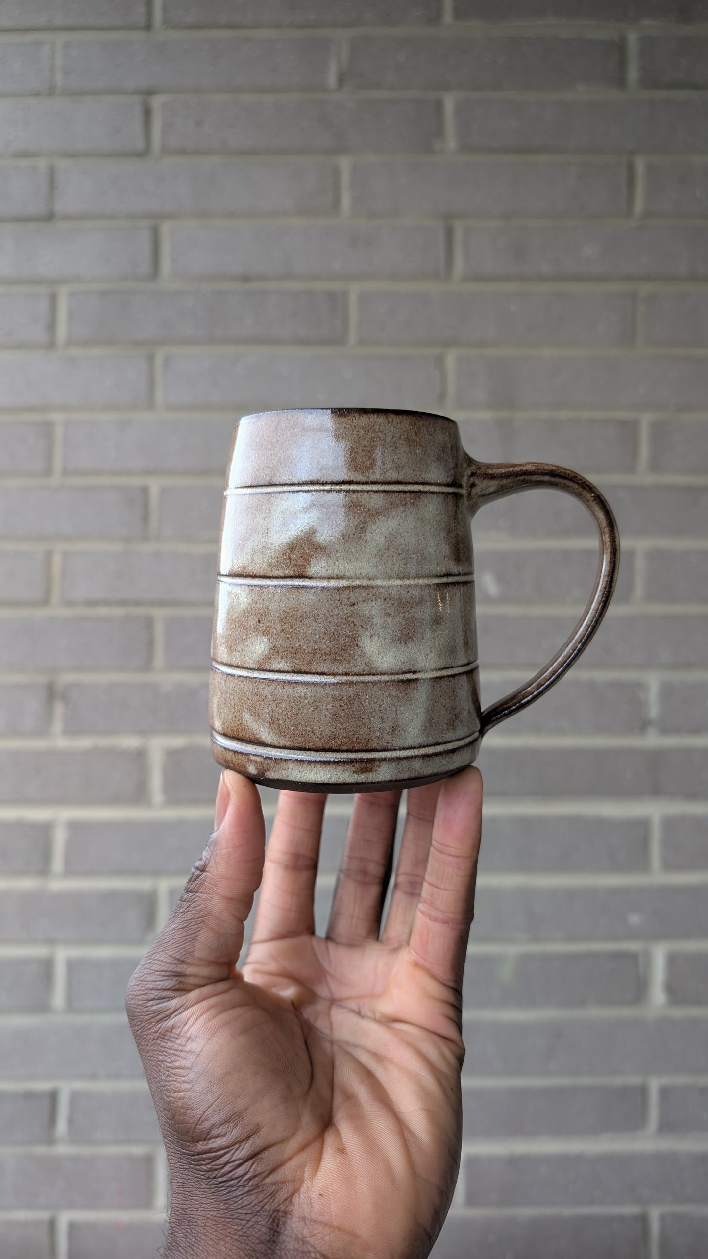 Medium Shino Carved Rings Mug