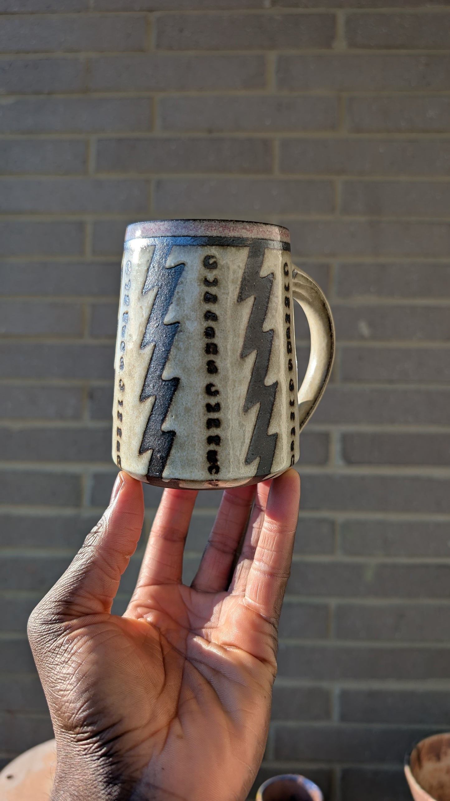 Medium White/Red Gunners Gunners Mug