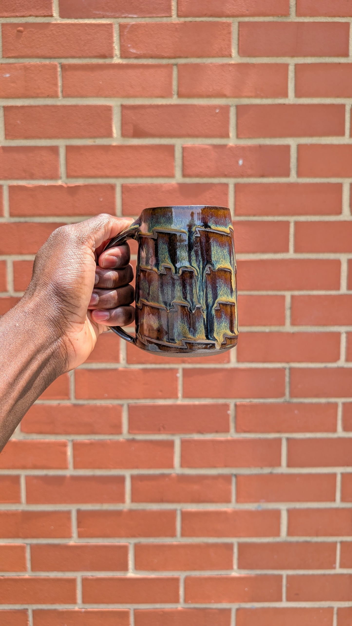 Large Horizontal Zig Zag Drip Mug