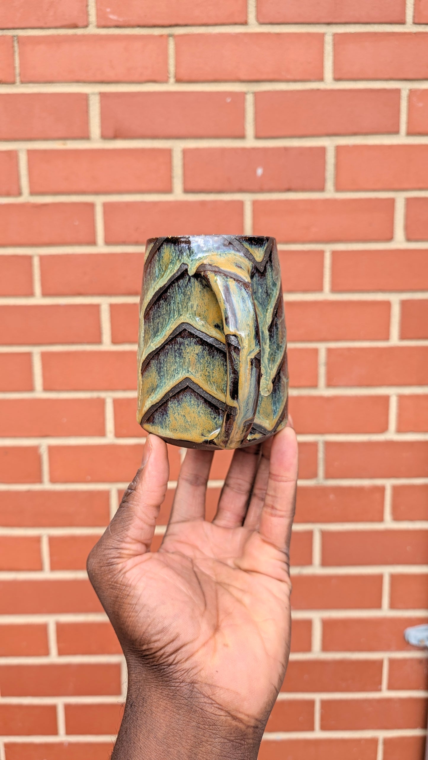 Medium Drippy Zig Zag Mug