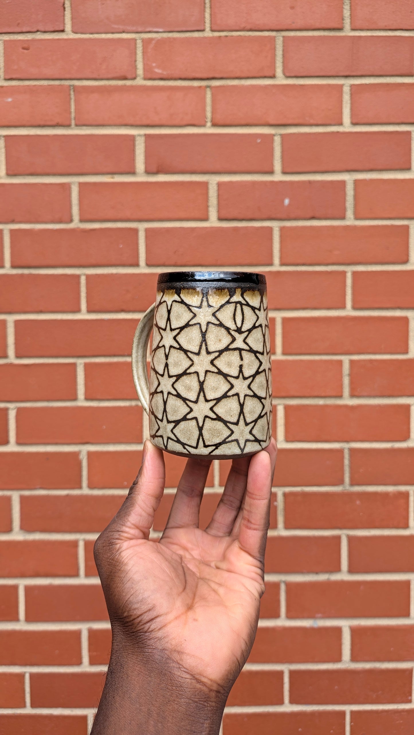 Medium 6 pointed star mug