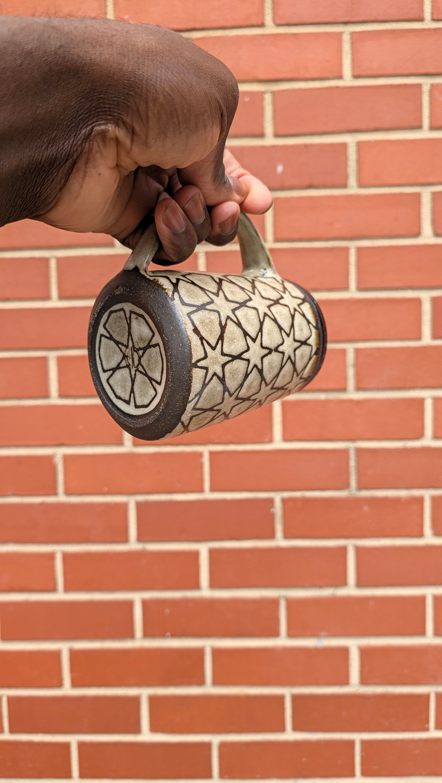 Medium 6 pointed star mug