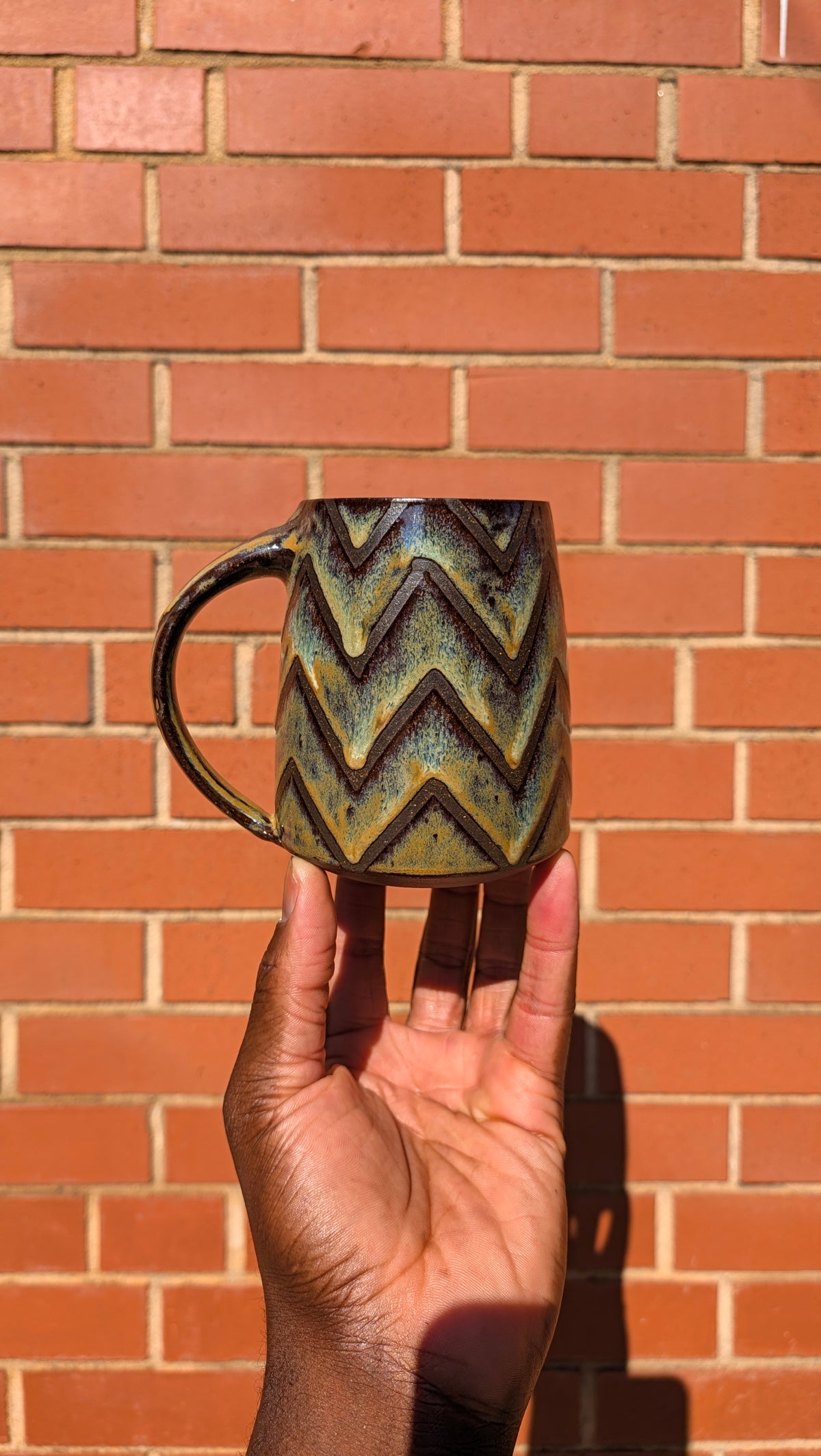Medium Zig Zag Mug
